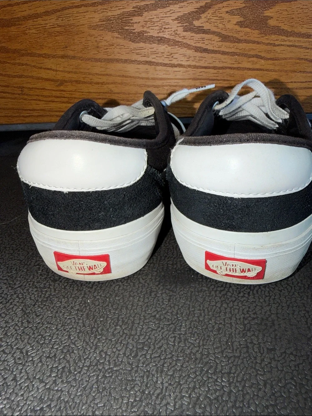 CHIMA FERGUSON-Vans- Black & White Low-Top Sneakers